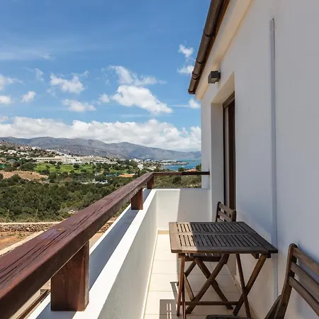 Maris Luxury Villa *