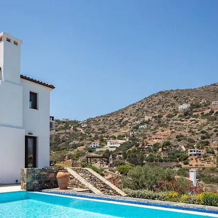 Maris Luxury