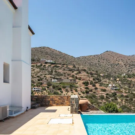 Maris Luxury